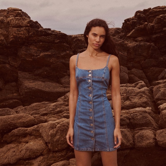 Zara Denim Dress - Picture 1 of 2